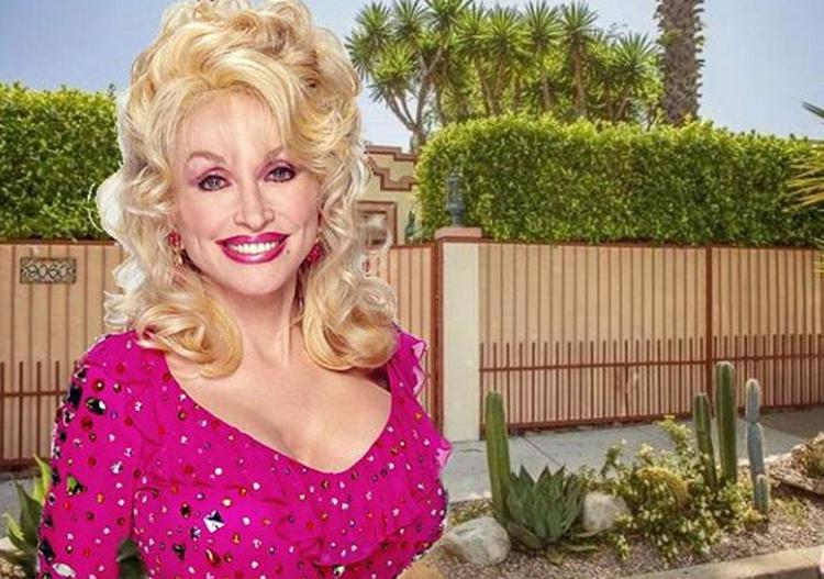 Un coloratissimo rifugio country da 1,4 milioni di dollari, Dolly Parton vende la sua villa a Hollywood