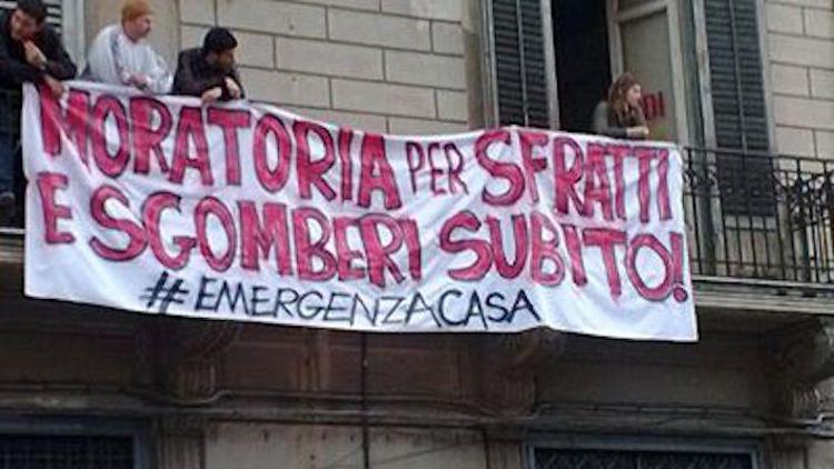 Palermo, senza tetto occupano gli uffici dell’anagrafe contro la retroattività di una norma del “Piano Casa’’