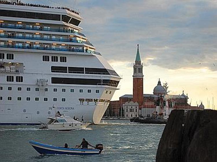 Venezia, Costa: limitazioni navi saranno rispettate volontariamente