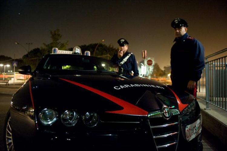 Brindisi: tenta di investire carabinieri con auto rubata, arrestato
