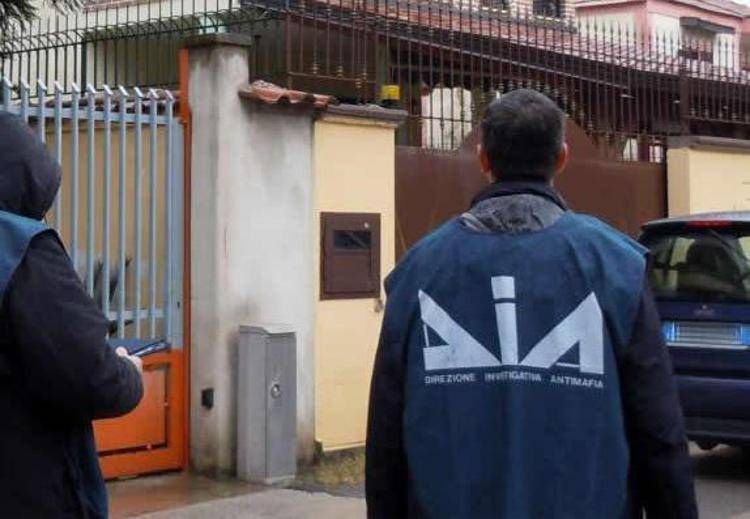 Cosenza: confiscati beni per 100 mln a imprenditore condannato per usura