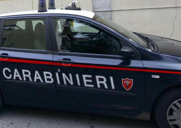 Pisa: vuole 5mila euro per liberare appartamento preso in affitto, arrestato