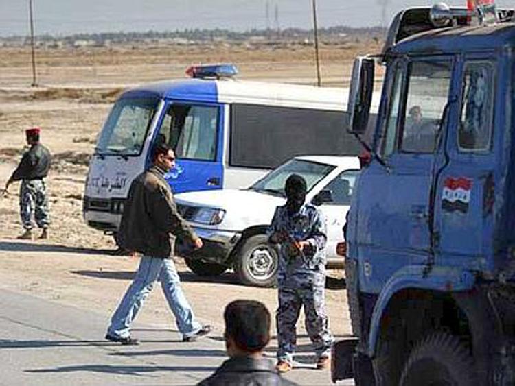 Iraq: rilasciati 32 camionisti turchi rapiti da jihadisti il mese scorso