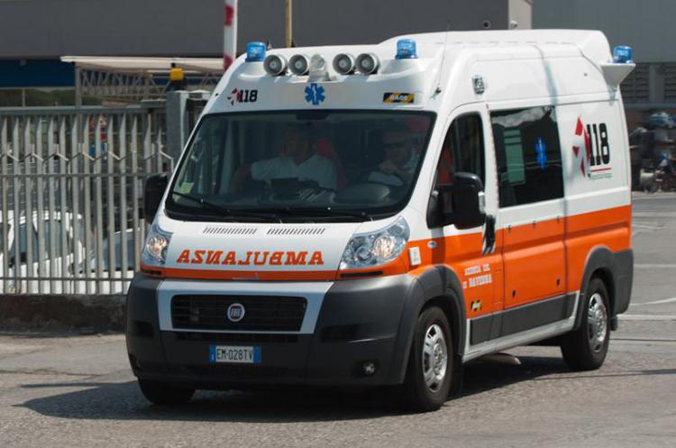 Bolzano: 21enne precipita da quinto piano ostello gioventu', morto