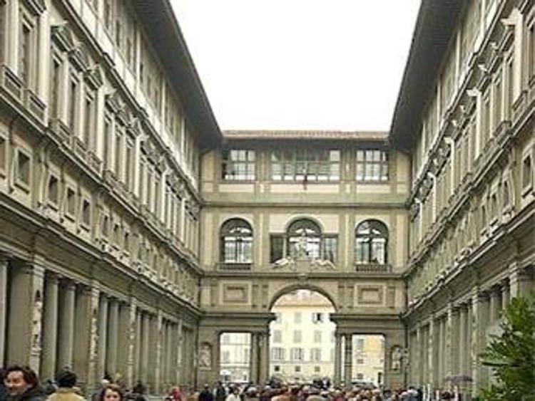 Galleria degli Uffizi, riaperta al pubblico la Sala 1 con pittura medioevale