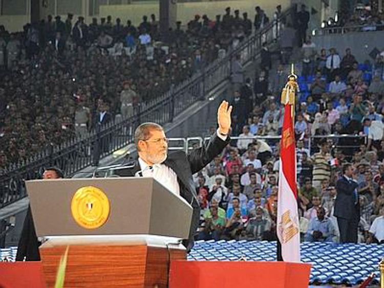 Egitto: condannati per violenze 112 sostenitori Morsi