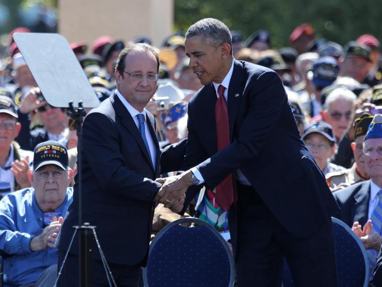 Francois Hollande e Barack Obama in Normandia per le celebrazioni dei 70 anni dallo sbarco (foto Infophoto) - INFOPHOTO