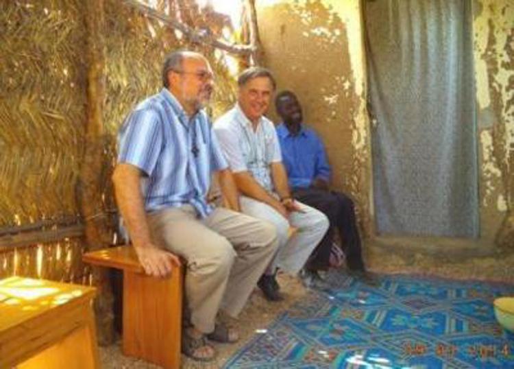 “Ci hanno trattato bene, merito della preghiera”. Il racconto dei missionari liberati in Camerun