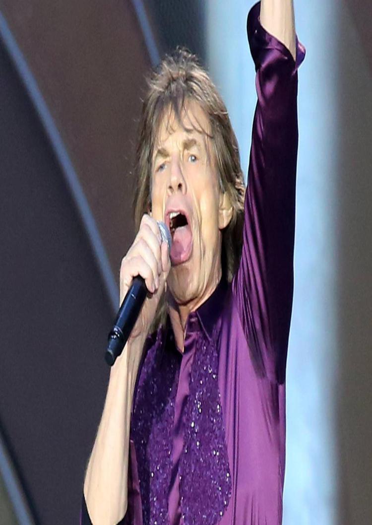 Mick Jagger nel recente concerto a Parigi UPI/David Silpa - Infophoto - INFOPHOTO