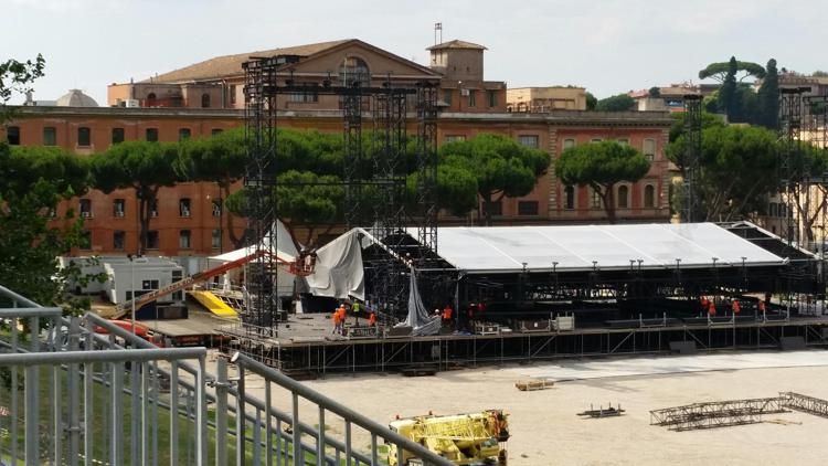Rolling Stones al Circo Massimo, si passa solo col biglietto. Alemanno: Roma quanto ci guadagna?