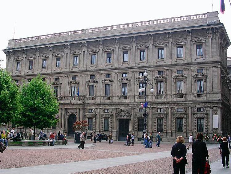 Milano, Comune cerca disoccupati per squadre anti-degrado