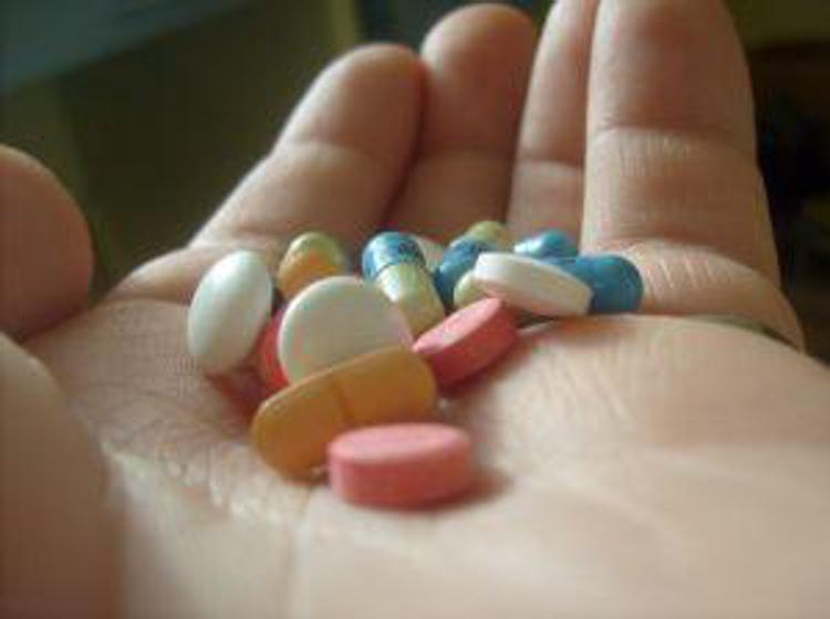 Farmaci: Osmed, 26 mld euro spesi nel 2013, 436 a cittadino