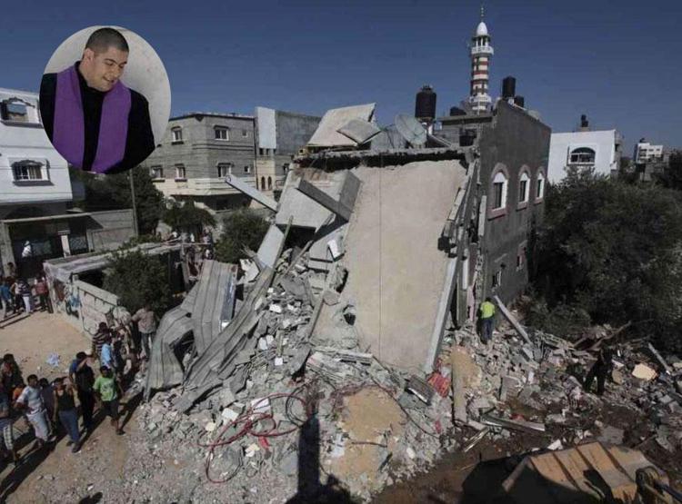 La disperazione del parroco di Gaza: 
