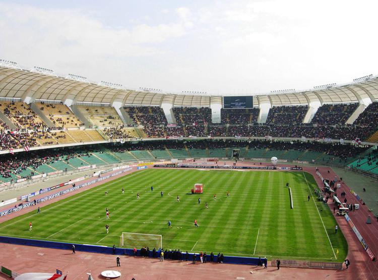 Calcio: incontro Comune Bari-societa' sportiva, ripartiti lavori stadio San Nicola