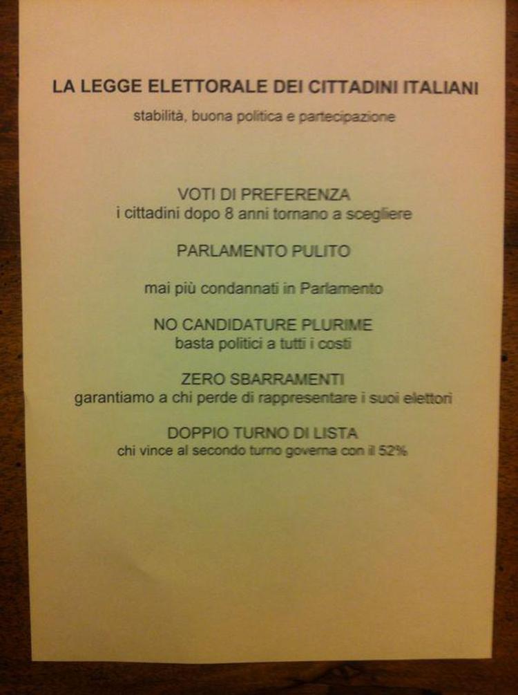 Legge elettorale, ecco il promemoria consegnato a Renzi da M5S