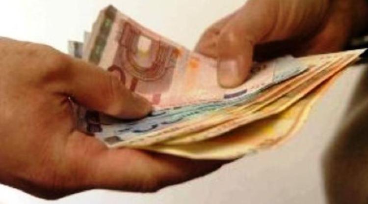 Palermo: estorcono denaro per 'bravata', un arresto e due denunce