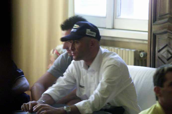 Imperia, giugno 2001 - Blitz dei Nas al Giro d'Italia per controlli antidoping (INFOPHOTO)