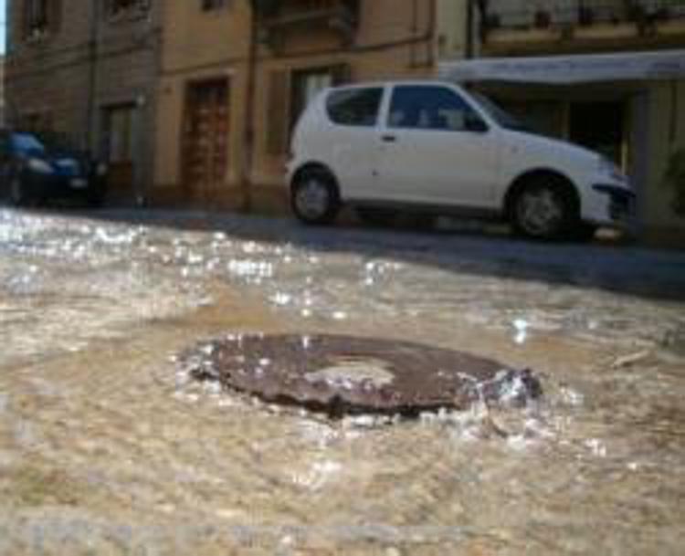 Palermo: perdita in condotta idrica, a secco comuni comprensorio