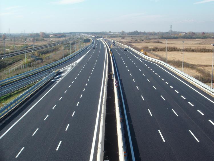 Autostrade: dal 1 gennaio salgono i pedaggi, in media +1,32%