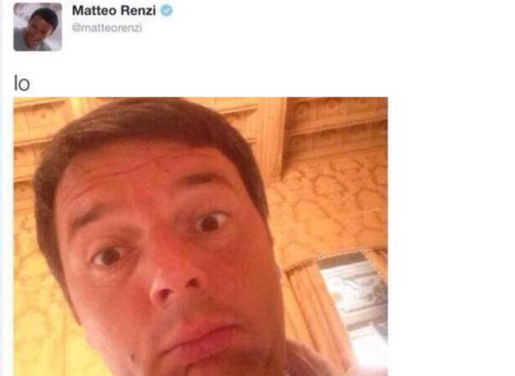 'RenziSelfie', Twitter si scatena tra ironia e battute dopo lo scatto rimosso del premier