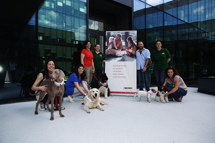 Sostenibilità: al lavoro con il cane, l'iniziativa Purina