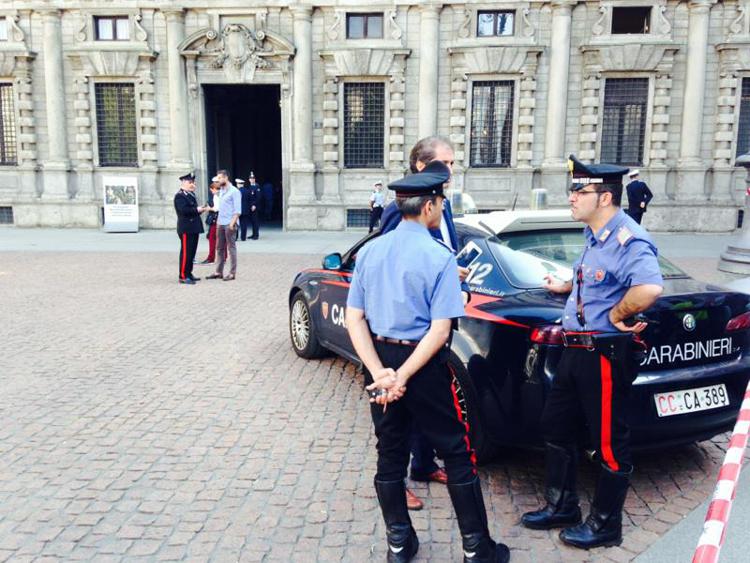Milano, rientrato l'allarme bomba a Palazzo Marino