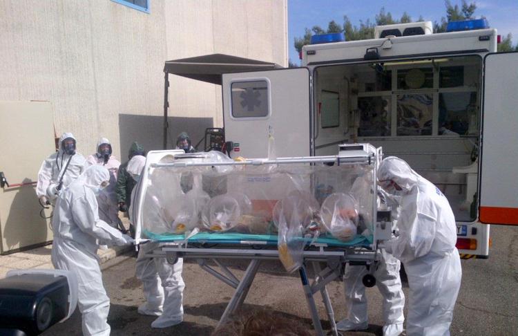 Ebola: corso Aeronautica-Spallanzani per formare operatori emergenza