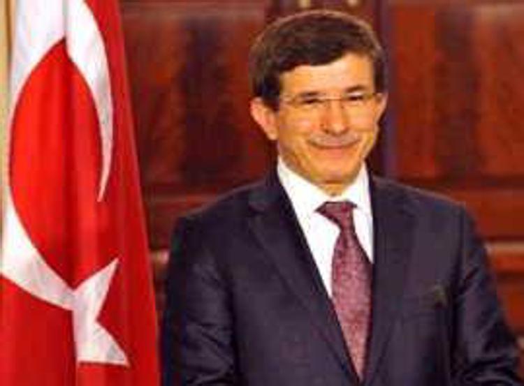 Il primo ministro turco Ahmet Davutoglu 