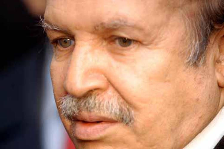 Algeria: presidenza, Bouteflika oggi in patria dopo checkup medico in Francia