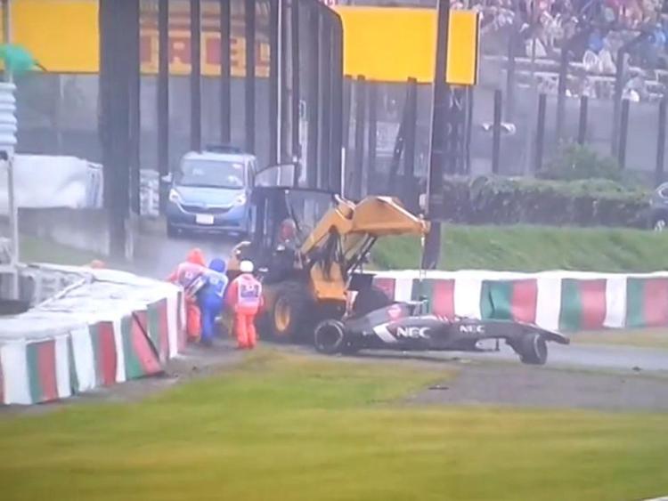 Un'immagine dell'incidente di Jules Bianchi a Suzuka.