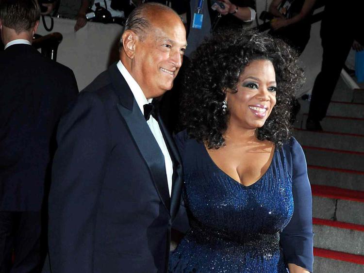 Oscar de la Renta con Oprah Winfrey (Foto Infophoto) - INFOPHOTO