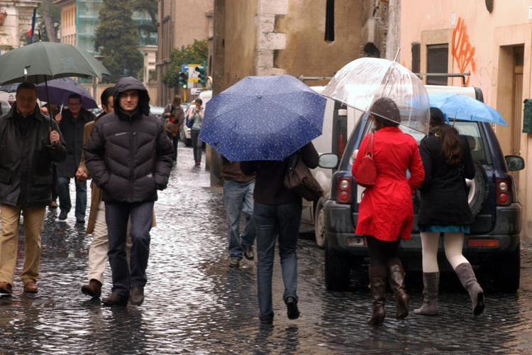 Maltempo: 'ilmeteo.it', il ciclone Medea punta sull'Italia