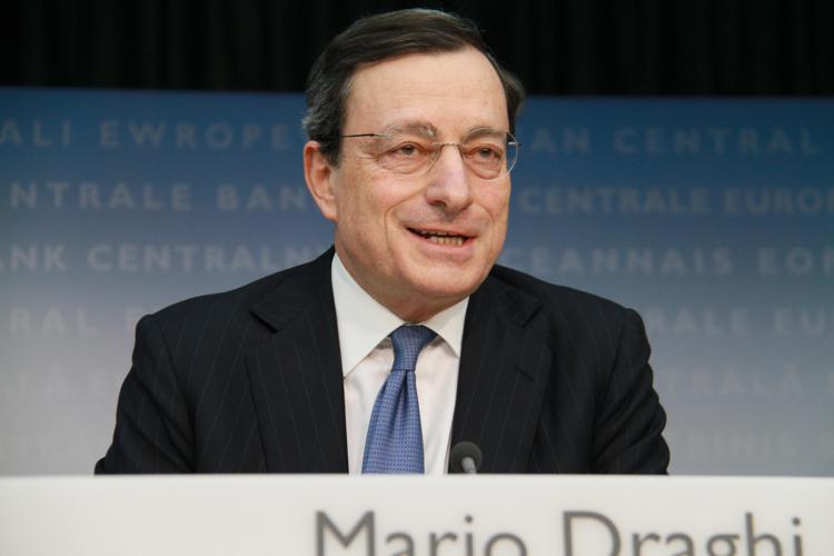 Bce: Draghi, essenziale rialzare inflazione in tempi brevi