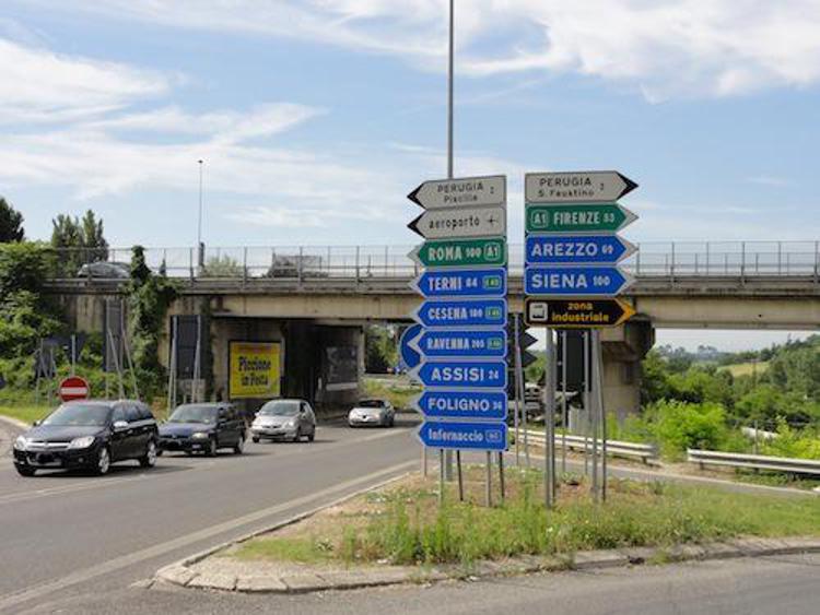 Viabilità: proseguono lavori su raccordo autostrada Perugia-Bettolle