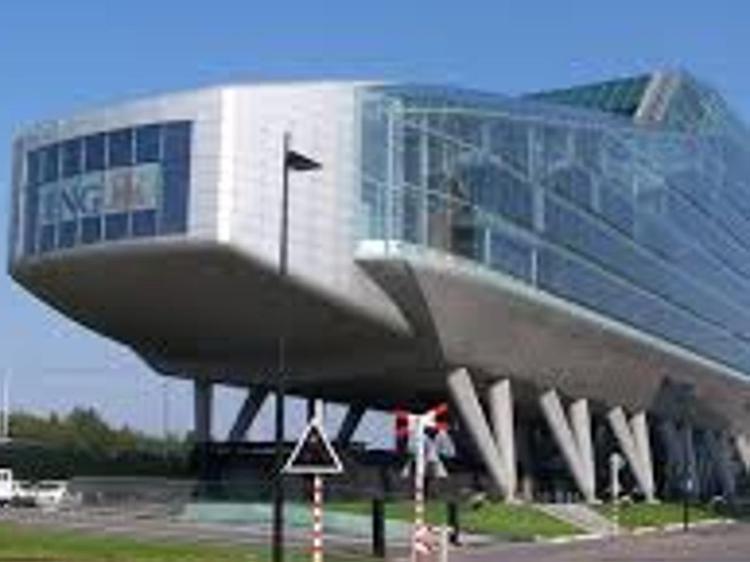 La sede di Ing Group ad Amsterdam. - Wikipedia