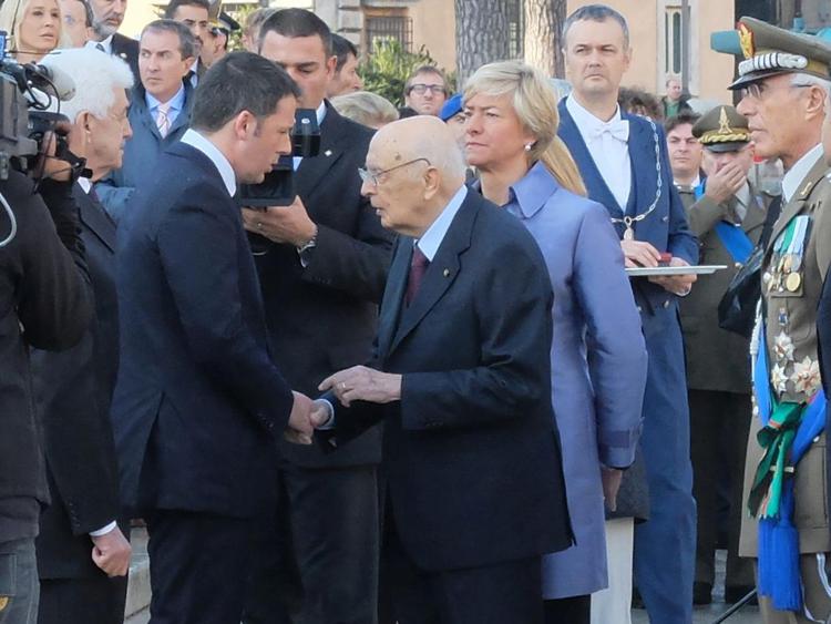 Matteo Renzi e Giorgio Napolitano (Foto Adnkronos)