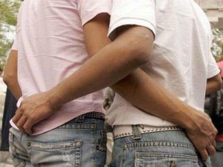 Usa: Fda annuncia fine divieto donazione sangue per gay e bisex