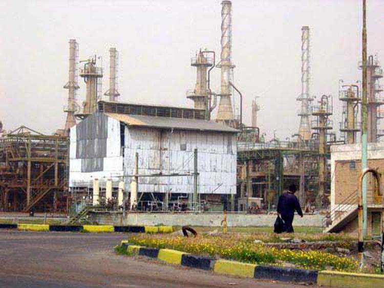Raffineria di petrolio in Iraq (Iberpress) 