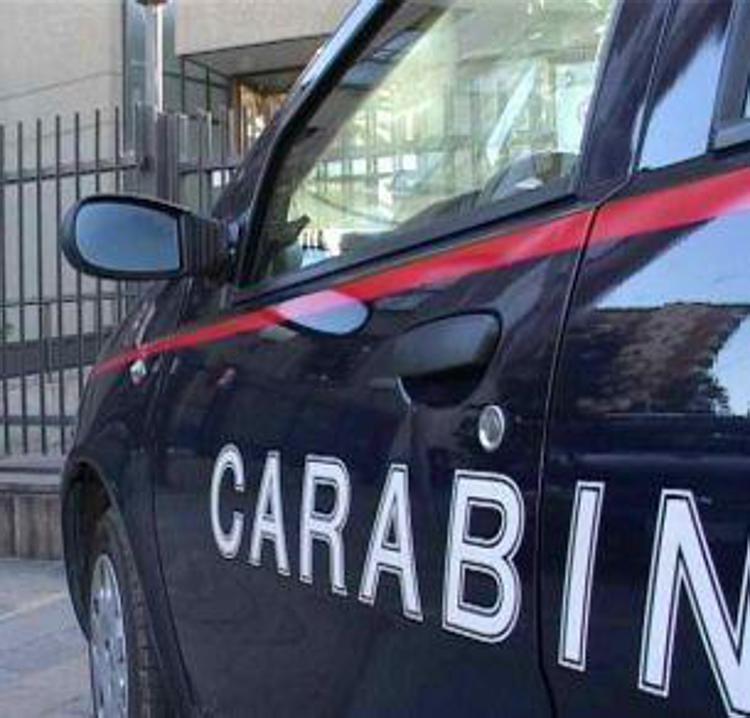 Roma: scavalca mura Ambasciata britannica e caserme, arrestato