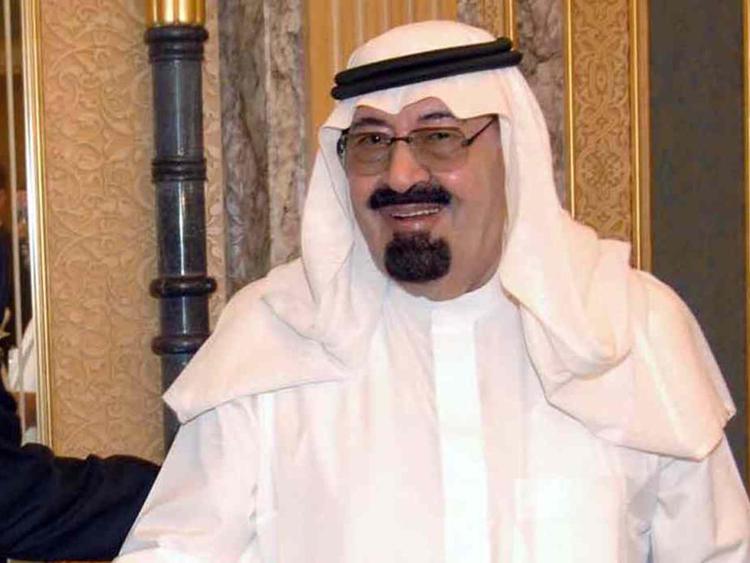 A. Saudita: morto re, condoglianze anche 'nemico' Iran, Zarif ai funerali