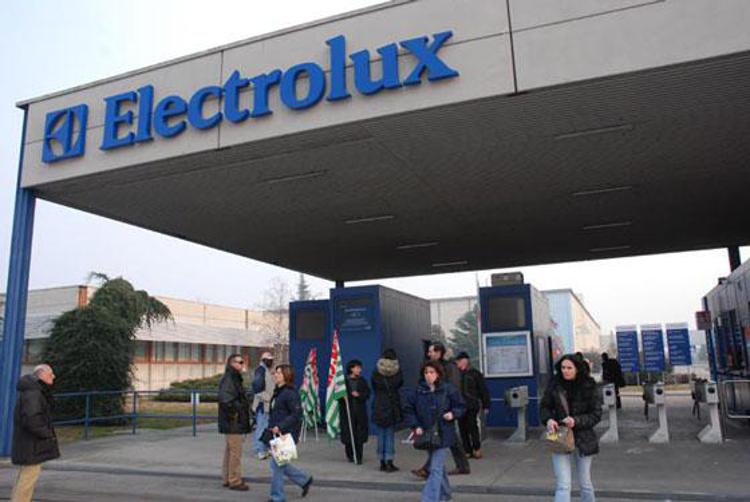 Electrolux: confronto azienda-sindacati per verifica attuazione piano