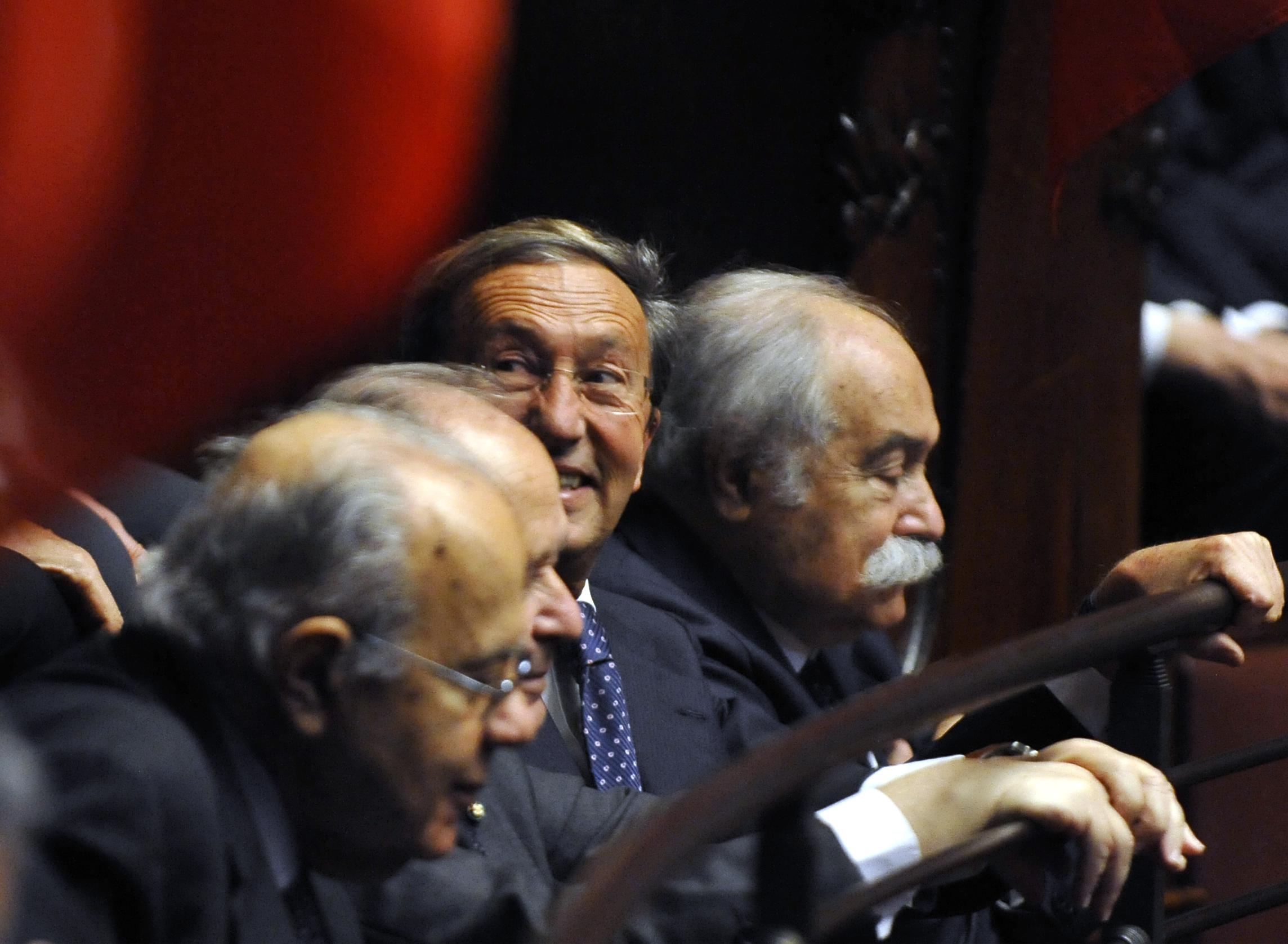 Il presidente della Corte Costituzionale Alessandro Criscuolo e Gianfranco Fini (foto Adnkronos/Cristiano Camera)