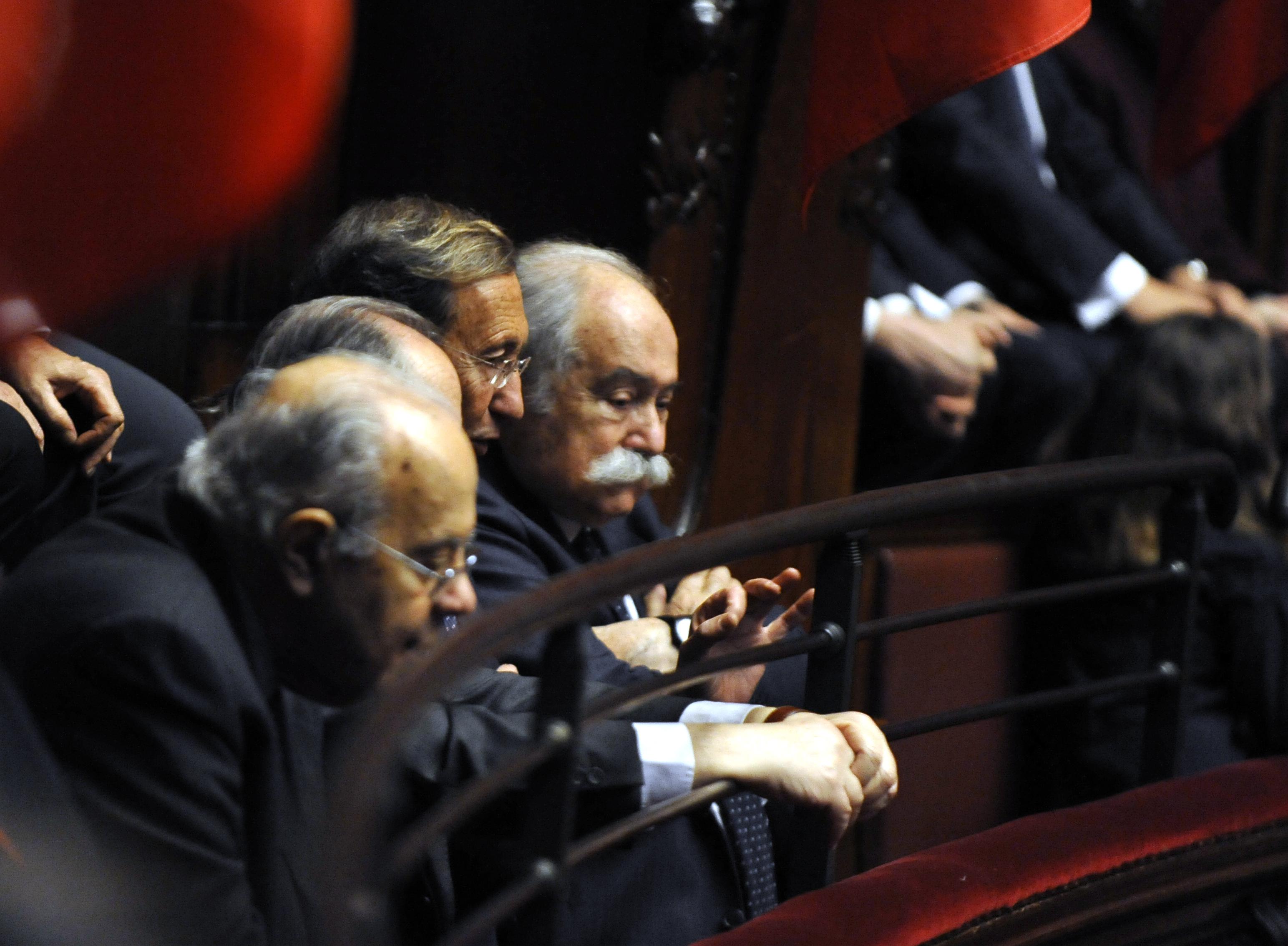 Il presidente della corte Costituzionale Alessandro Criscuolo e Gianfranco Fini (foto Adnkronos/Cristiano Camera)