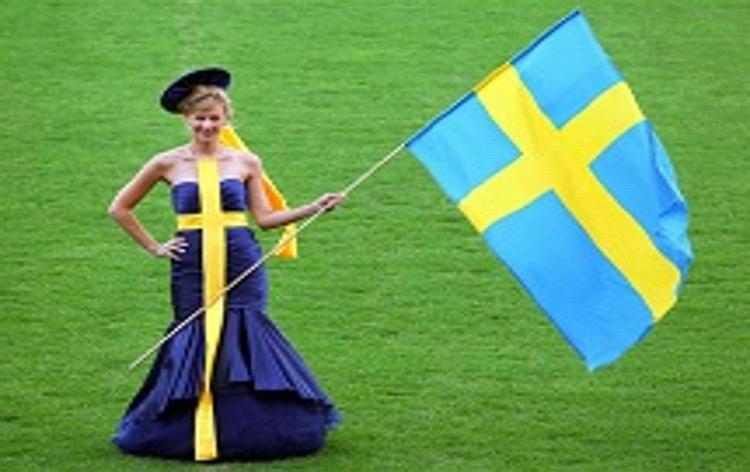 I colori nazionali svedesi (Infophoto).