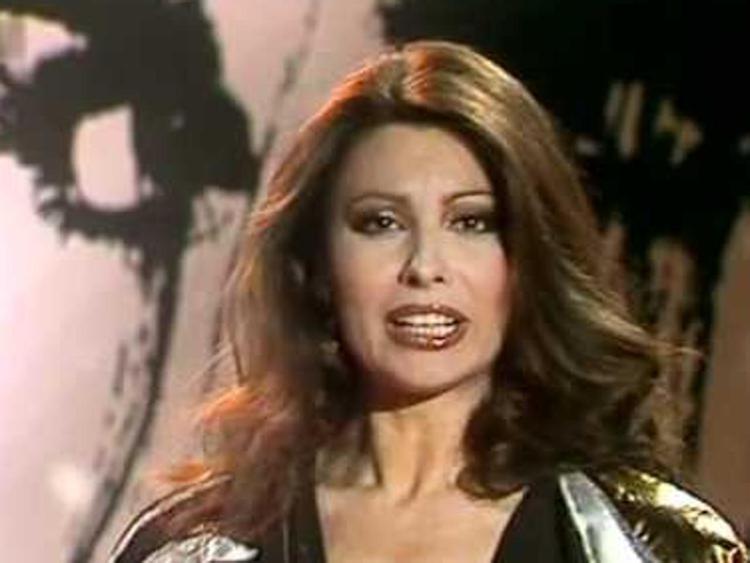 Rosanna Fratello in un fermo immagine di una sua esibizione in video nei primi anni '80