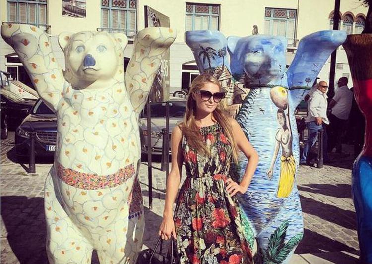 Paris Hilton nella foto pubblicata su Instagram