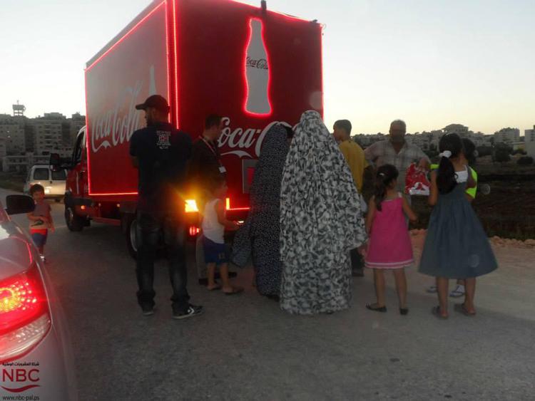 La distribuzione della Coca Cola nei Territori Palestinesi - Fonte: pagina Facebook Nbc