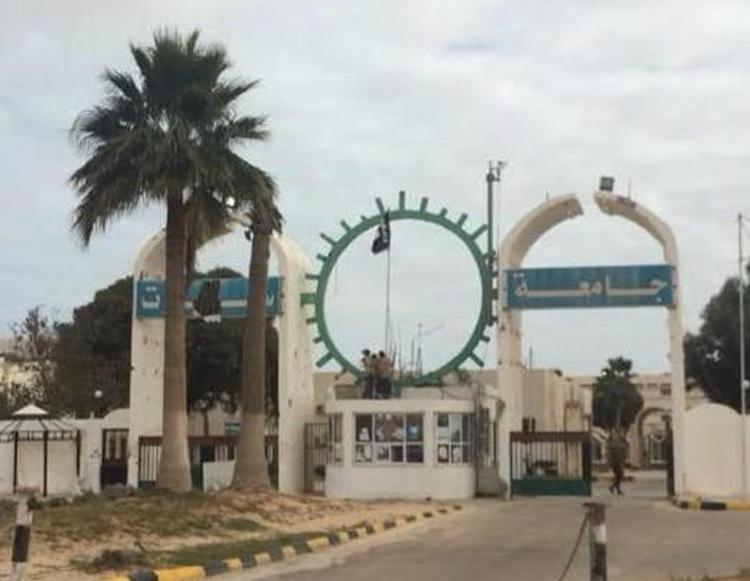 Libia: media, miliziani Is si sono ritirati dall'università di Sirte