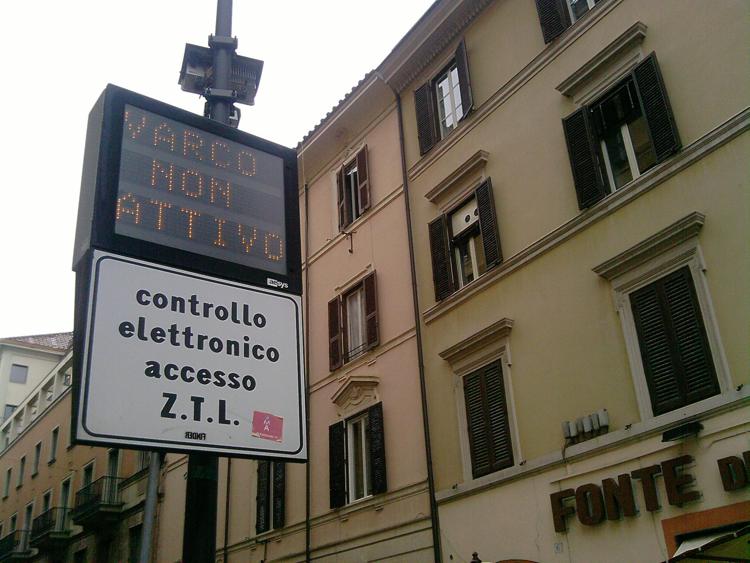 Roma, Ztl attiva due ore in più