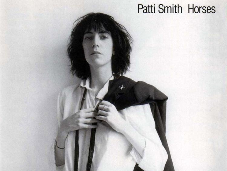 Patti Smith sulla copertina di 'Horses'